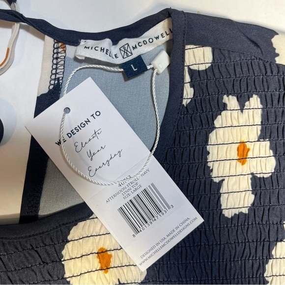 Michelle McDowell Floral Afternoon Stroll Lynn Top NEW Navy White Large Boho - Picture 2 of 9